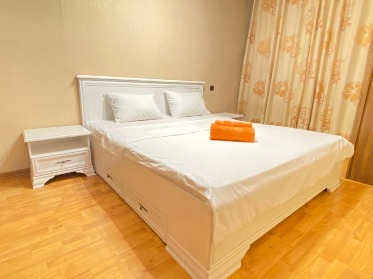 Самал Apartment Almaty Bagian luar foto
